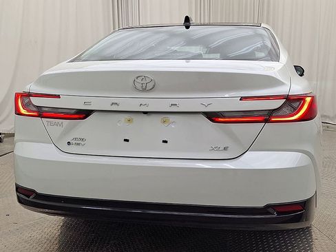 Certified 2025 Toyota Camry XLE AWD/4WD image 4