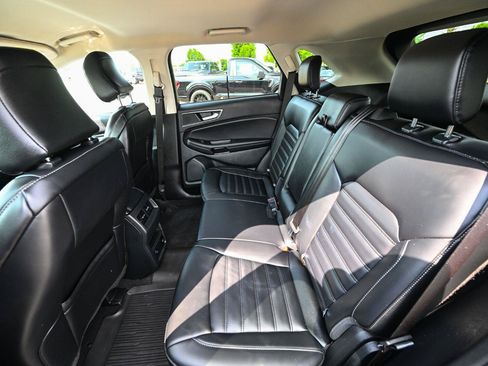 Certified 2024 Ford Edge SEL w/ Convenience Package AWD/4WD image 23