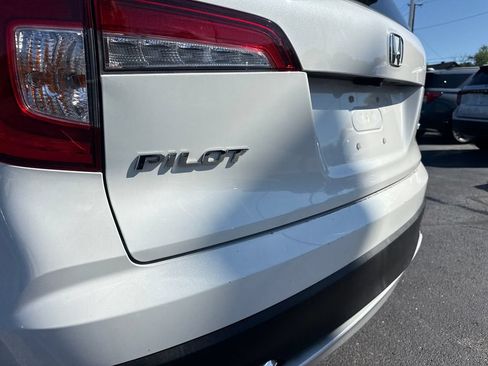Used 2020 Honda Pilot Elite image 12