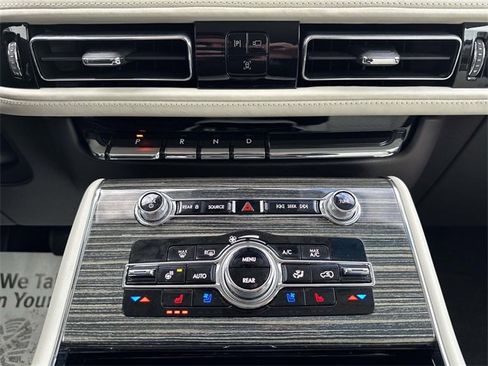 Used 2023 Lincoln Aviator Black Label w/ Jet Package image 80