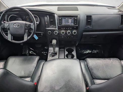 Used 2018 Toyota Sequoia TRD Sport AWD/4WD image 16