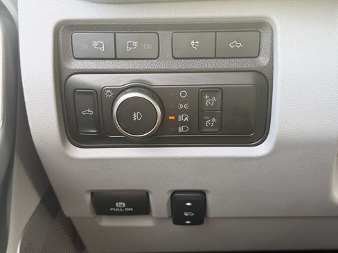Used 2024 Ford F250 Limited w/ FX4 Off-Road Package AWD/4WD image 35