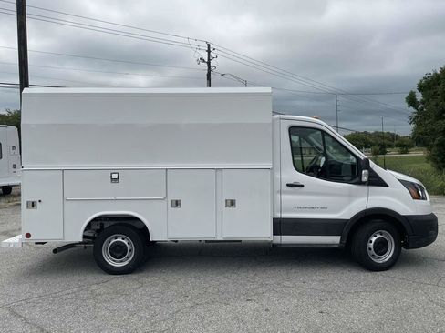 New 2025 Ford Transit 350 image 2