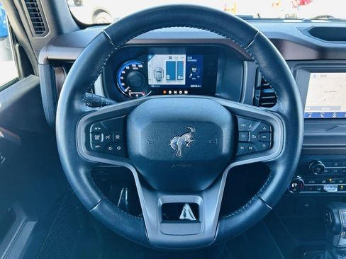 Used 2023 Ford Bronco Outer Banks image 15
