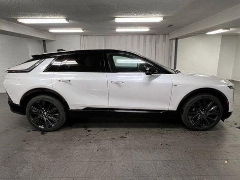 New 2025 Cadillac Lyriq Sport w/ Nappa Leather Package image 3