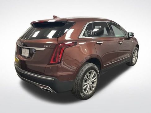 Certified 2022 Cadillac XT5 Premium Luxury w/ Technology Package image 5