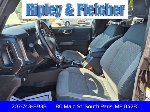 Used 2022 Ford Bronco Outer Banks image 9