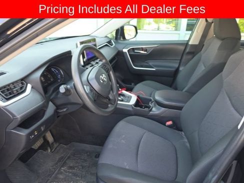 Used 2024 Toyota RAV4 AWD Hybrid image 10