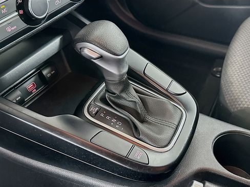 Used 2022 Kia Soul LX w/ Technology Package image 24