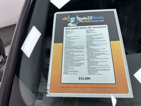Used 2025 Hyundai Elantra SEL FWD image 39