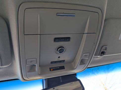 Used 2016 Chevrolet Tahoe LT image 27