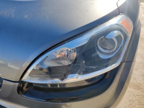 Used 2012 Kia Soul ! w/ Premium Pkg image 6