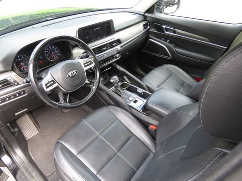 Used 2021 Kia Telluride EX AWD/4WD image 11