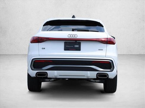 Certified 2025 Audi Q5 Premium w/ Convenience Package AWD/4WD image 8