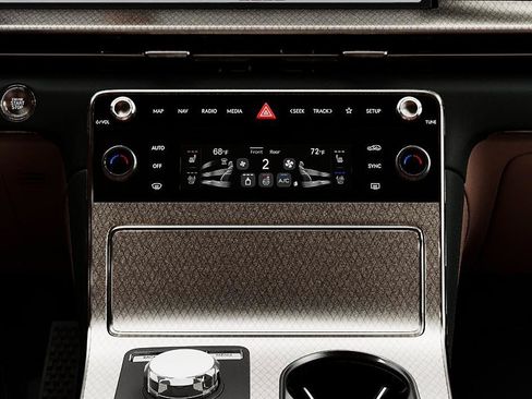 New 2026 Genesis GV80 2.5T Prestige AWD/4WD image 15