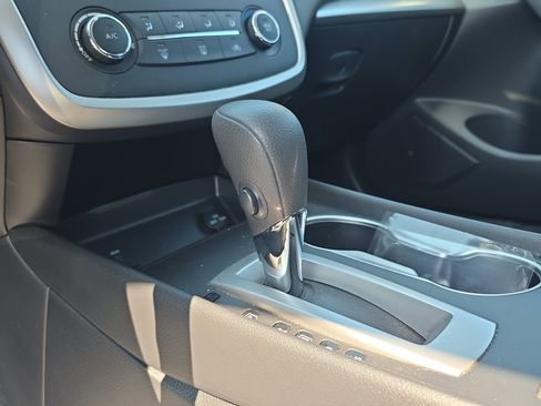 Used 2018 Nissan Altima 2.5 S w/ S Convenience Package image 18