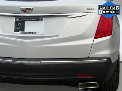 Used 2017 Cadillac XT5 Luxury w/ Driver Awareness Package image 11