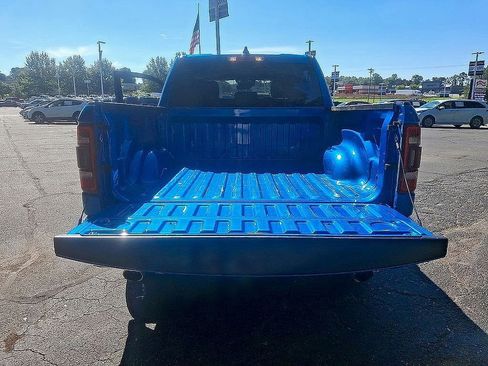 Used 2024 RAM 1500 Laramie AWD/4WD image 29