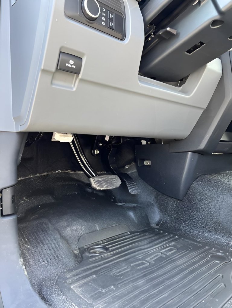 Used 2025 Ford F450 XL RWD image 14