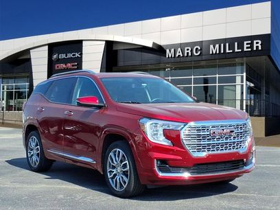 Used 2022 GMC Terrain Denali w/ Denali Premium Package