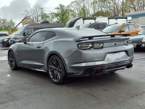Used 2019 Chevrolet Camaro ZL1 image 3