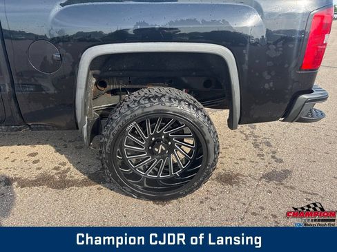 Used 2014 GMC Sierra 1500 SLT w/ All-Terrain Package AWD/4WD image 14