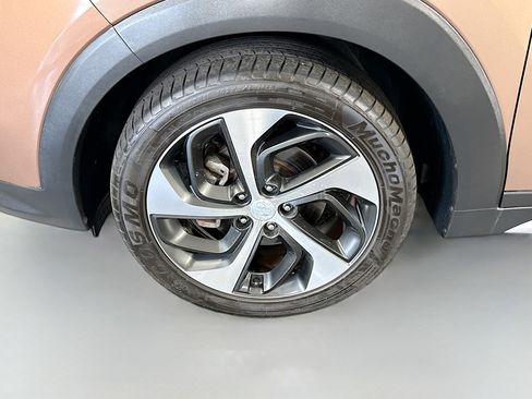 Used 2017 Hyundai Tucson Sport FWD image 38