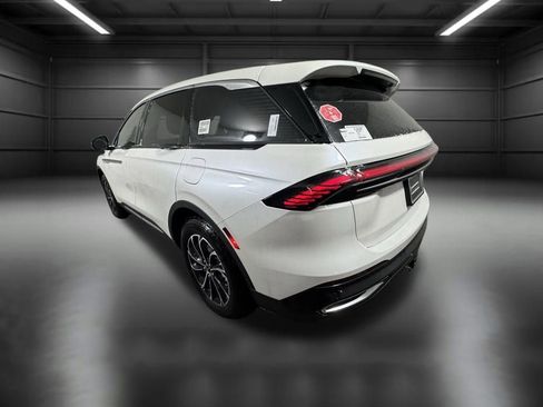 New 2026 Lincoln Nautilus Premier w/ Equipment Group 102A image 4