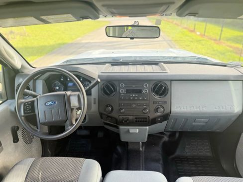 Used 2012 Ford F450 XL image 9