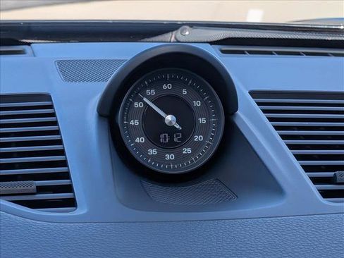 Used 2021 Porsche 911 Carrera image 28