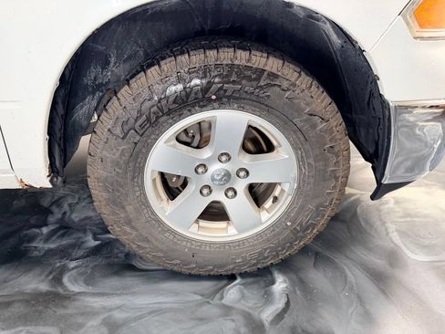 Used 2009 Dodge Ram 1500 Truck SLT RWD image 19