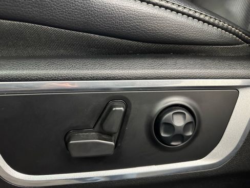 Used 2022 RAM 1500 Laramie w/ G/T Package image 29