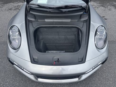 Used 2022 Porsche 911 Turbo AWD/4WD image 27