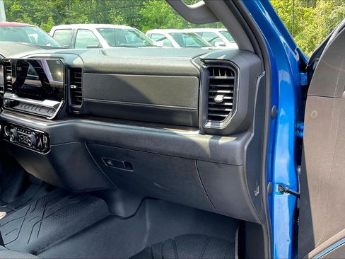 Used 2023 Chevrolet Silverado 1500 LT w/ Protection Package AWD/4WD image 15