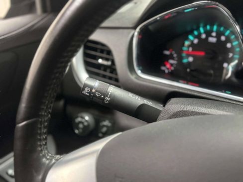 Used 2016 Chevrolet Traverse LT image 33