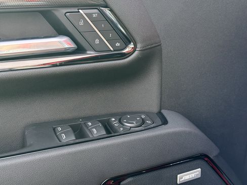 New 2025 GMC Sierra 2500 AT4 w/ AT4 Premium Plus Package image 20