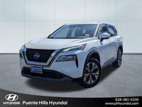 Used 2023 Nissan Rogue SV FWD image 1