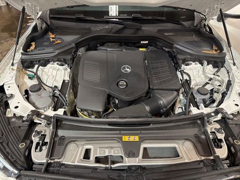 Used 2025 Mercedes-Benz GLC 350e GLC 350e image 22