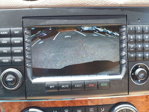 Used 2008 Mercedes-Benz GL 320 CDI 4MATIC image 40