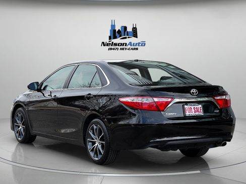 Used 2016 Toyota Camry XSE image 8