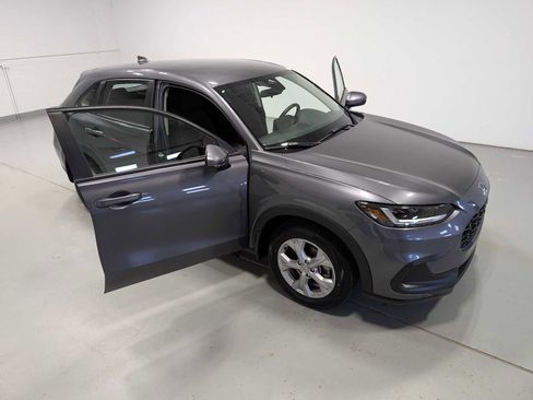 Certified 2023 Honda HR-V LX image 16