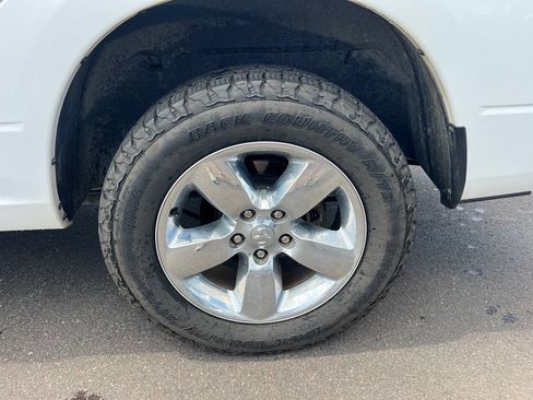 Used 2017 RAM 1500 Big Horn RWD image 16