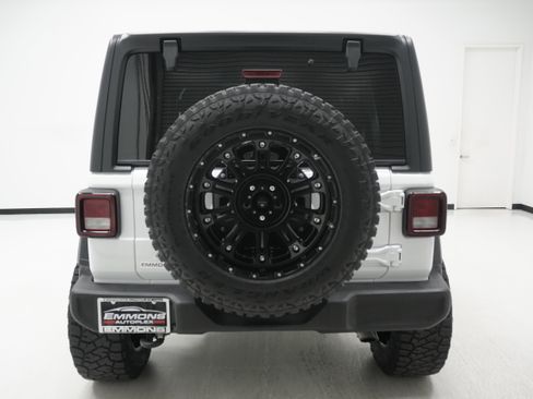 Used 2019 Jeep Wrangler Unlimited Sport S AWD/4WD image 5
