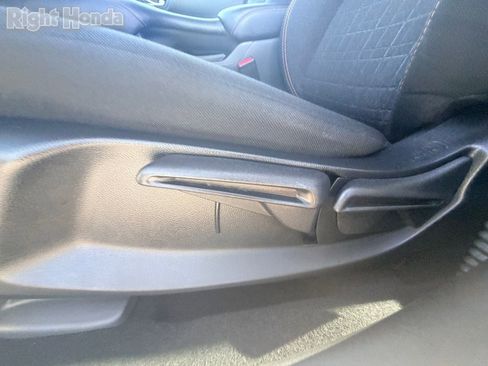 Certified 2024 Honda HR-V Sport image 17