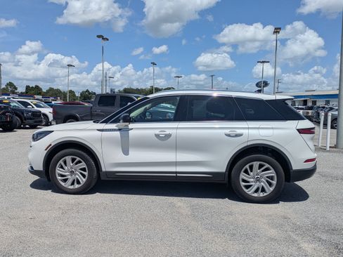 Used 2022 Lincoln Corsair FWD image 7
