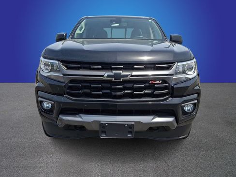 Used 2021 Chevrolet Colorado Z71 w/ Safety Package AWD/4WD image 2