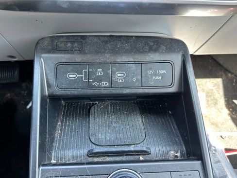 Used 2024 Hyundai Kona SEL w/ Convenience Package FWD image 14