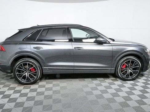 Used 2023 Audi Q8 Premium Plus w/ Premium Plus Package image 2