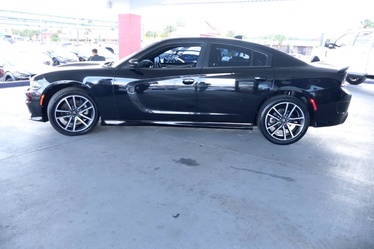 Used 2019 Dodge Charger GT w/ Plus Group RWD image 10