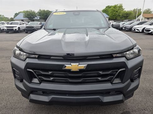 Used 2023 Chevrolet Colorado W/T RWD image 8